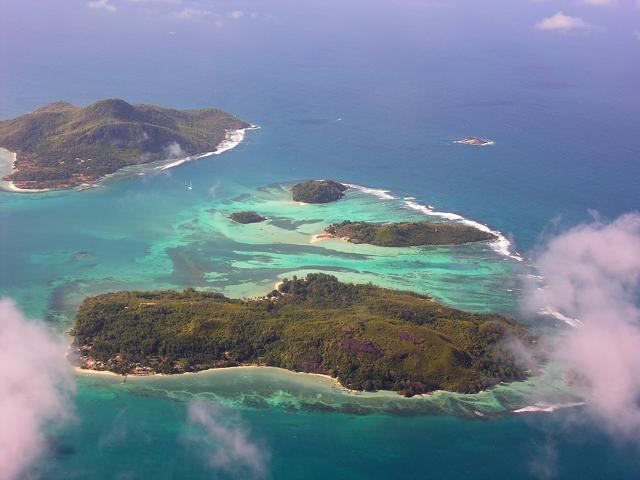 Moyenne Island